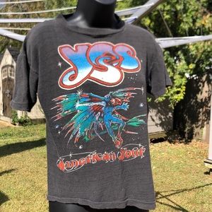 Rare vintage Yes 1979 In the Round American Tour concert tee